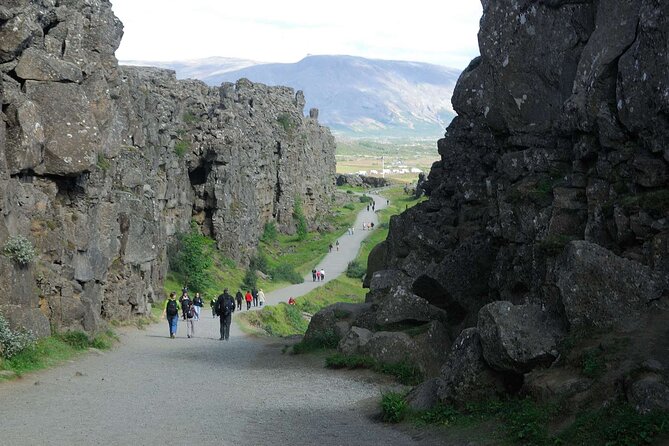 Golden Circle German-speaking small group tour from Reykjavík - Gullfoss: the two-parking-lot flow and where to stand