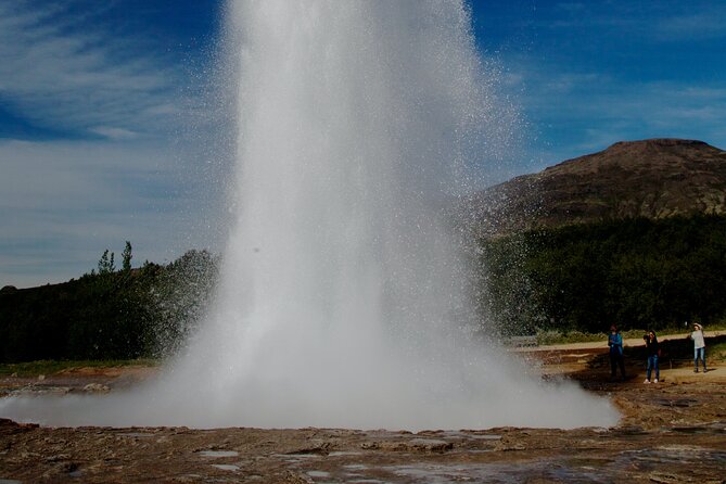 Golden Circle Iceland: Full-Day Guided Tour from Reykjavik - Weather Reality: This Is a Good-Day Plan