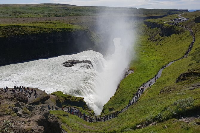 Golden Circle, Kerid Crater & Geothermal Lagoon -Small Group Tour - Kerid Crater: the lake inside a 3,000-year-old bowl