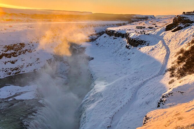 Golden Circle & Northern Lights Tour from Reykjavik - Gullfoss Stop 4: the Golden Waterfall’s power up close