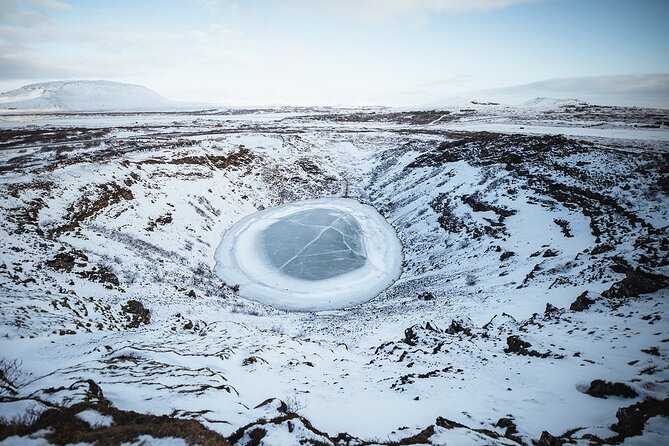 Golden Circle | Private Tour | PRO Photo Package - Stop 3: Geysir hot springs and the thrill of steam timing