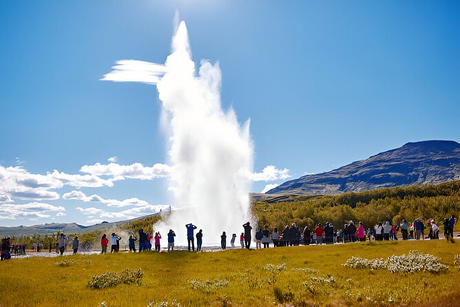 Golden Circle Private Tour with Kerid Crater from Reykjavik - A smooth start with pickup and Wi‑Fi on board