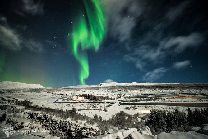 Golden Circle, Secret Lagoon and Northern Lights Tour - Kerið Crater: A Short Walk That Feels Like a Volcano Secret