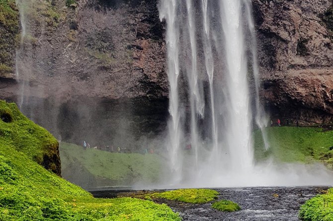Golden Circle & South Coast Tour - Skógafoss and Seljalandsfoss: two waterfall styles in one south-coast sweep