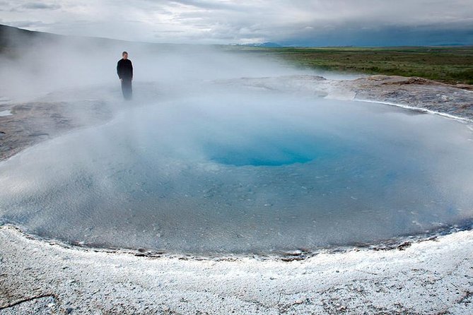 Golden Circle Tour and Evening Northern Lights Cruise from Reykjavik - Þingvellir National Park: Alþingi and the Mid-Atlantic ridge above ground
