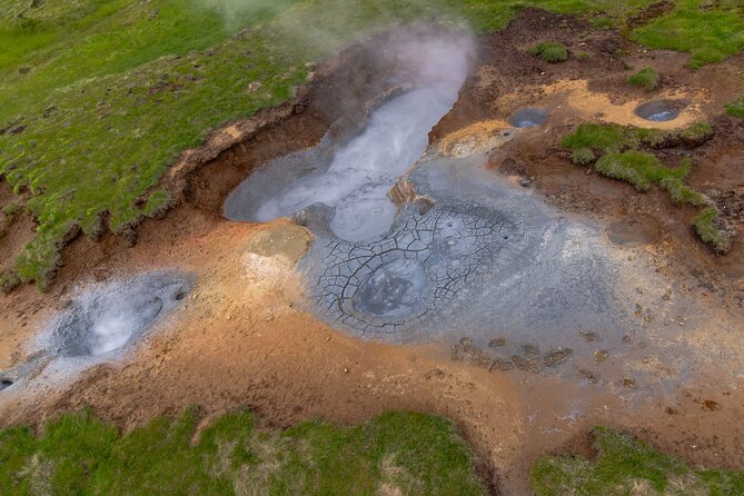 Helicopter Flight Over Geothermal Landscapes from Reykjavik - Hveragerdi and the Hengill Geothermal Area: What You’ll Actually See