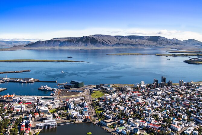 Helicopter Tour with Mountain Summit Landing from Reykjavik - Why a Mount Esja summit landing is the real draw