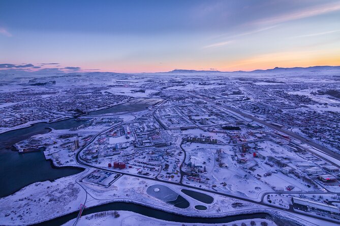Helicopter Tour with Mountain Summit Landing from Reykjavik - The pilot makes the difference: calm control and great spotting