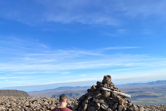 Hike to Mt Esja - Getting the most from the weather: when wind changes the plan