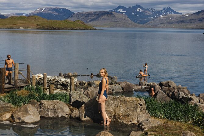 Hvammsvík Hot Spring with Return Transfers from Reykjavík - Food and the swim-up bar: small upgrades that matter