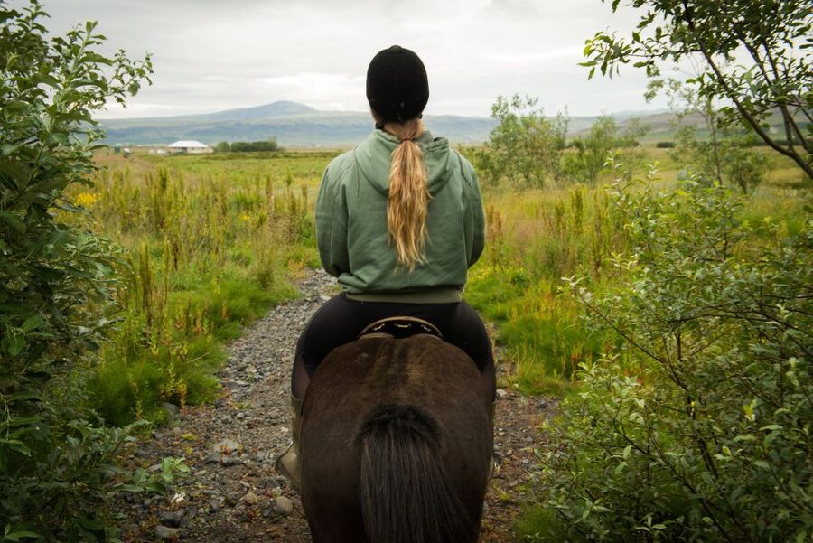 Hveragerdi: Reykjadalur (Hotspring Valley) Horse Riding Tour - Guides and Group Size: How You Get Help Without Feeling Babysat
