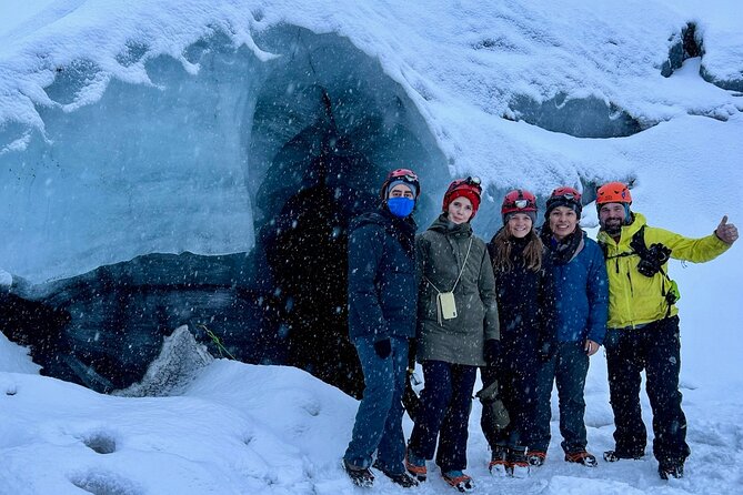 Ice Cave Katla, South Coast Waterfalls & Black Sand Beach Private - Private pickup from Reykjavik: what “hassle-free” really means