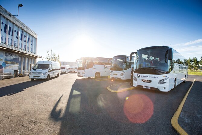 Iceland Airport Transfer from Reykjavík Hotels to KEF Airport - Reykjavík Hotel to KEF: The Two-Bus Plan That Actually Works