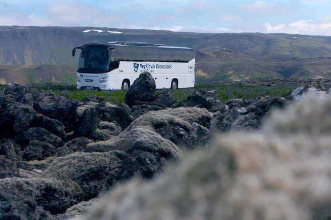 Iceland: Airport Transfers between Keflavik and Reykjavik Hotels - Why this transfer works well right after you land