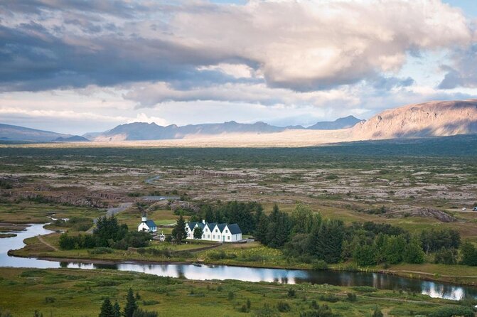 Iceland Complete: Around Iceland in 10 Days - Key highlights worth planning around