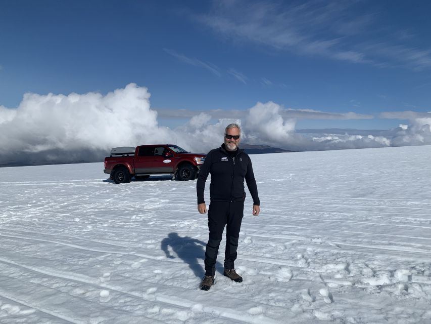 Iceland in a nutshell, private Super Jeep - Borgarfjörður and the Hvalfjörður fjord: a scenic close to a packed day