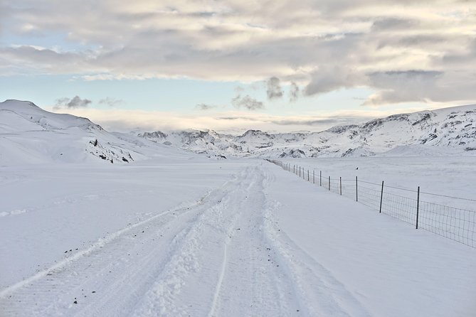 Iceland's south coast G spots - Solheimajökull Glacier: An Ice Story You Can See