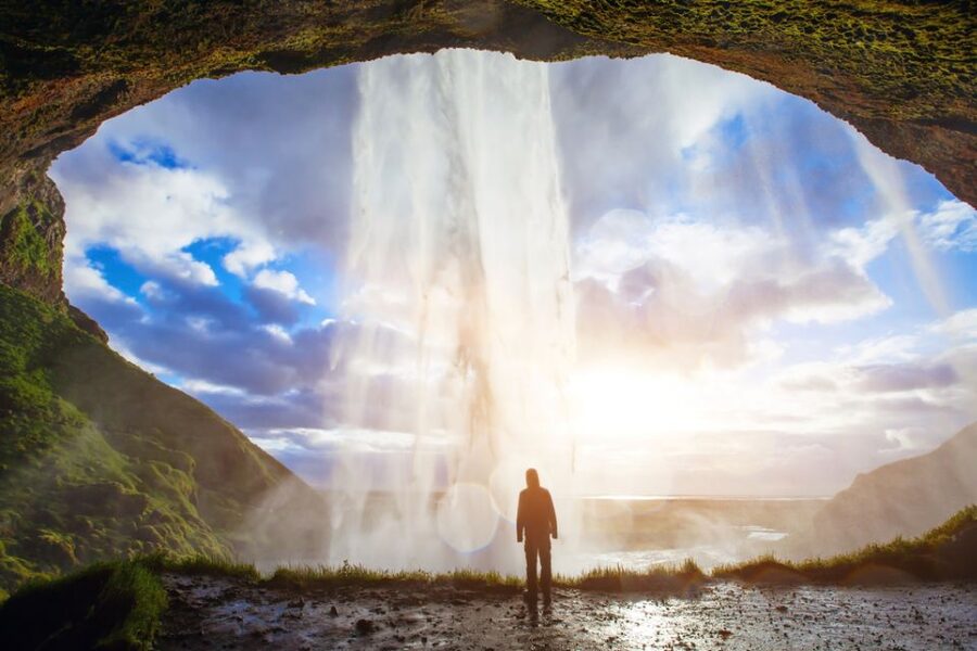 Iceland: South Coast and Northern Lights Tour - The 13-hour rhythm: Reykjavik to the South Coast and back again