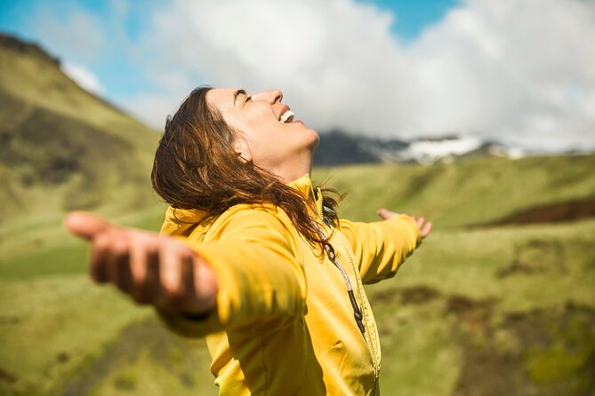 Iceland South Coast Stunning Sights - Solheimajokull Glacier Walk: Short Access With Big Atmosphere