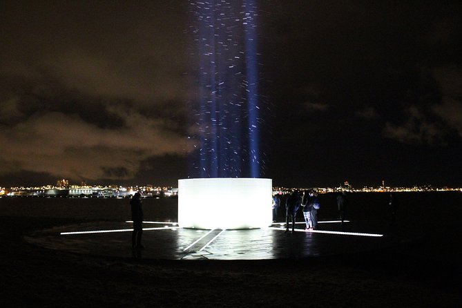 Imagine Peace Tower Tour on Viðey island | John Lennon tribute - Guides make the night: Emily, Megan, Rob, Sila, Knut
