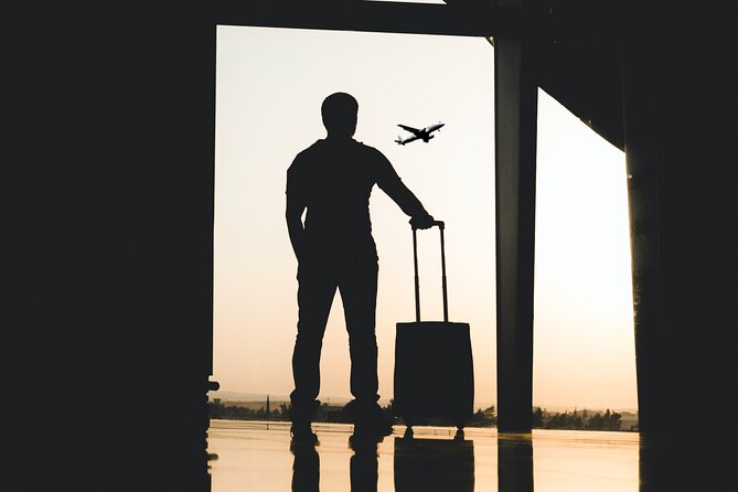 Keflavik Airport Private Transfer Round Trip - Key Highlights Before You Go