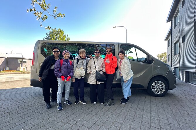 Keflavik Airport: Private Transfer To/From Reykjavik - upto 8 PAX - Key highlights worth planning around