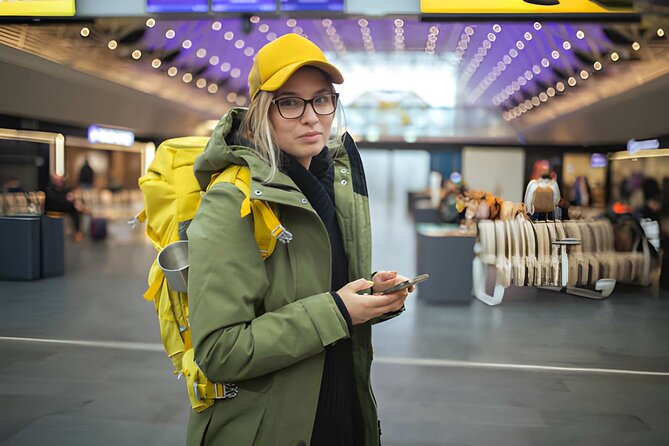 Keflavik Airport: Private Transfer To/From Reykjavik - upto 8 PAX - How this private transfer reduces first-day chaos