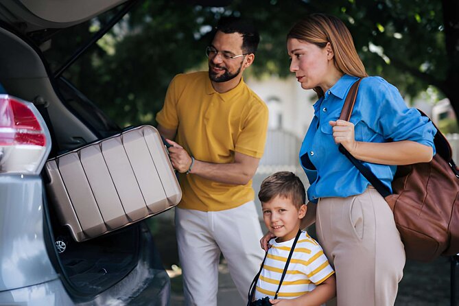 Keflavik Airport: Private Transfer To/From Reykjavik - upto 8 PAX - Reykjavík to Keflavík: timing your departure without the stress spiral