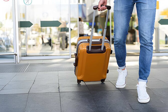Keflavik Airport: Private Transfer To/From Reykjavik - upto 8 PAX - Airport pickup at Keflavík: your driver is waiting in the right place