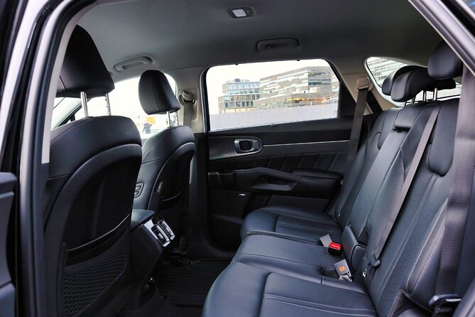 Keflavik Airport To Skarfabakki Harbour Private Transportation - Cancellation, Weather, and That Last-Day Flexibility
