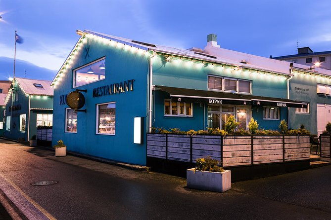Kopar Fine Dining Dinner and Northern Lights Cruise from Reykjavik - The Fast Pivot: Dinner to Northern Lights Check-In