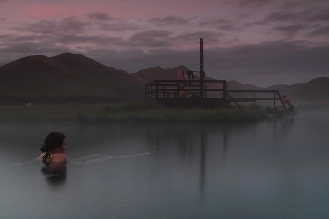 Landmannalaugar by Super Jeep from Reykjavik - Hnausapollur (Bluehylur) and Frostastaðavatn: The Crater-Lake Color Trick