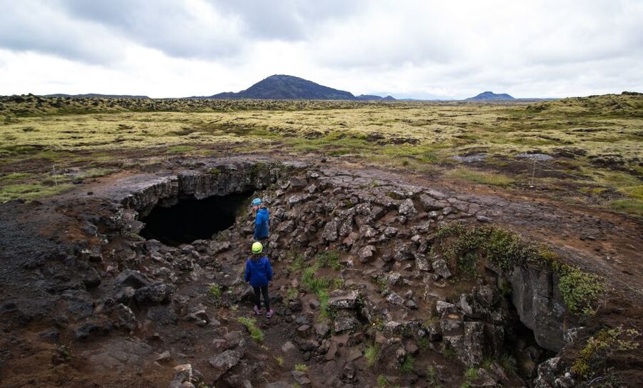 Leidarendi Cave: Lava Tunnel Caving from Reykjavik - Key things you’ll notice on this lava-tunnel cave tour