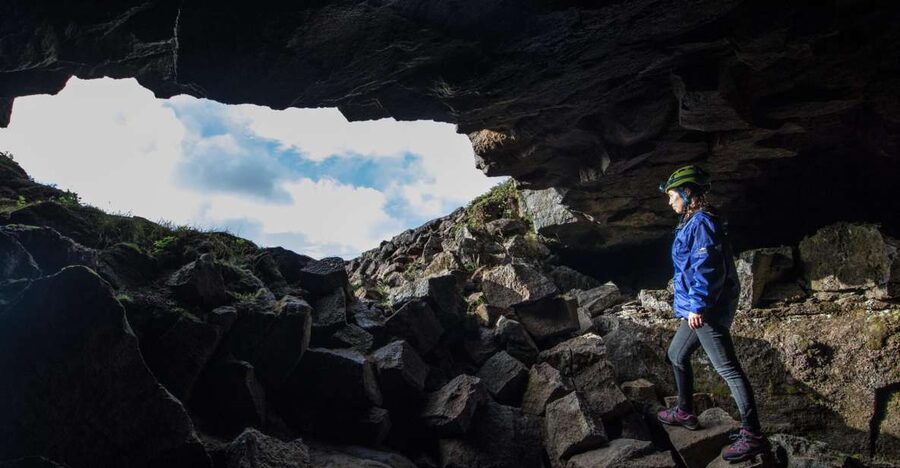 Leidarendi Cave: Lava Tunnel Caving from Reykjavik - Should you book Leiðarendi lava tunnel caving from Reykjavik?