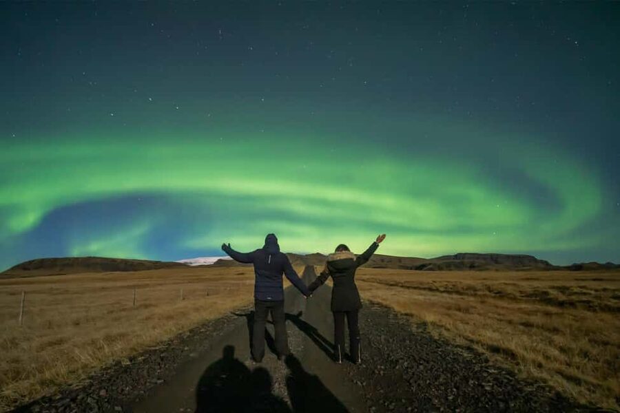 Northern Lights 4x4 Super, Photos, Hot Cocoa, Pastries - Key things to know before you go