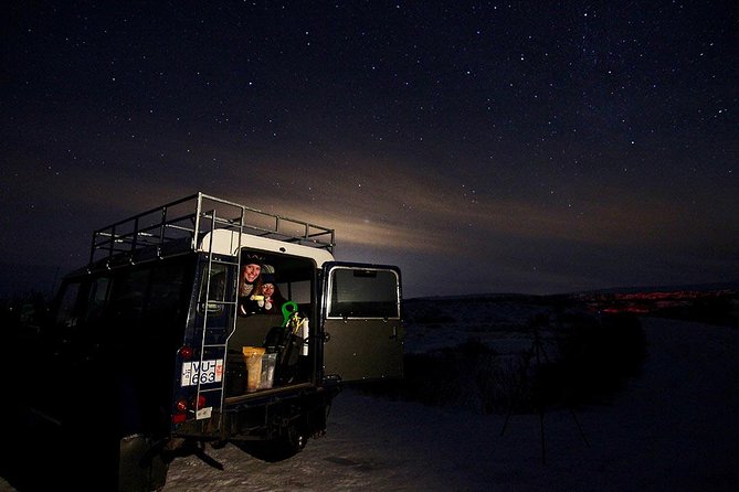 Northern Lights and Stargazing Small-Group Tour with Local Guide - The ride: modified superjeeps and the reality check