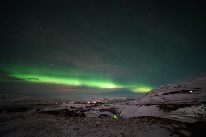 Northern Lights In luxury off-road SUV with Photos and Treats - Price and value: $1,520 per group up to 6