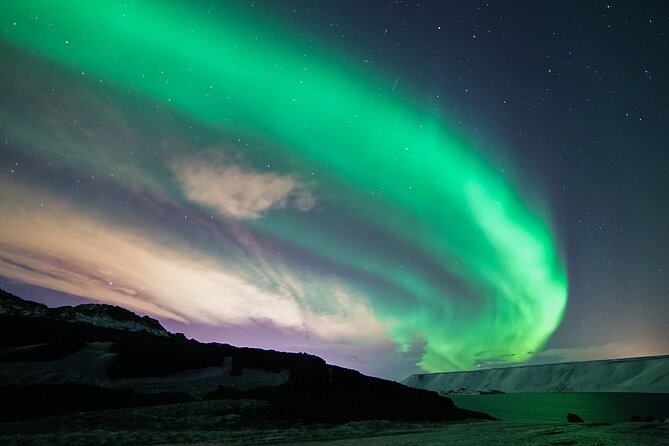 Northern Lights Minibus Tour with Hot Cocoa, Blankets & Photos - Cold Reality Check: Common Friction Points and How to Handle Them