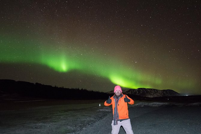 Northern Lights Small-Group Tour From Reykjavik with Hot Drink - Your guide can make or break the night (and the reviews show why)