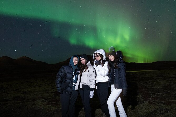 Northern Lights Small Group Tour with Photos - Why This Northern Lights Tour Feels Different