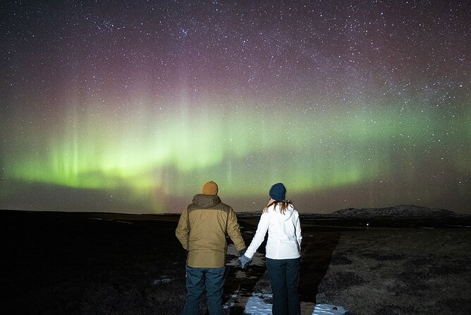 Northern Lights Small Group Tour with Photos - Pickup, Timing, and What to Expect During the Drive