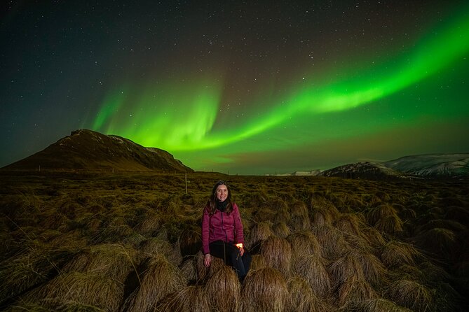 Northern Lights Tour with Photos, Snacks, Warm Snowsuits, Chairs - Pickup in Reykjavík: bus stop rules you must take seriously