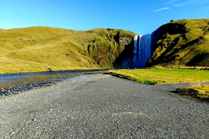One-Day Tour: Private South Coast with Diamond Beach Adventure - Jökulsárlón: the classic glacier lagoon to finish strong