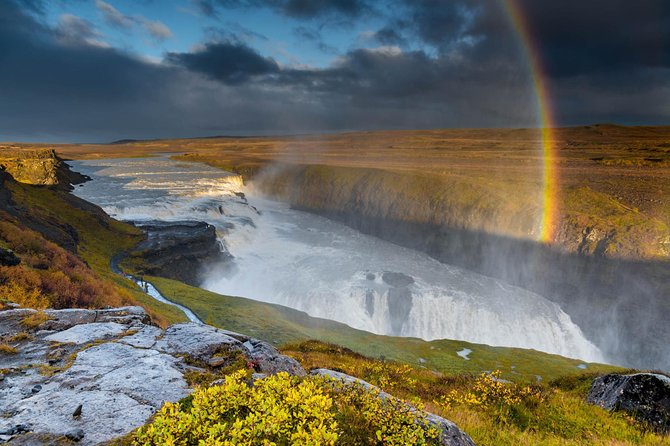 Premium Golden Circle Tour in Jeep - Pingvellir National Park: Europe and America in one stop
