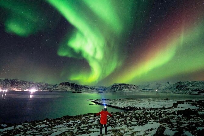Private Aurora Hunt with Photos in Super Defender - Key things that make this hunt worth your time