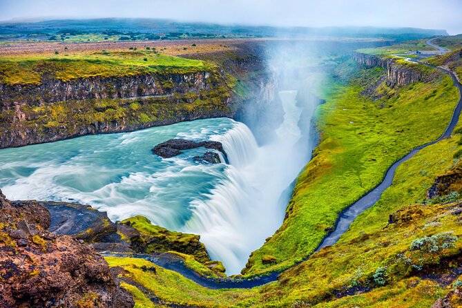 Private Classic Golden Circle Tour - Thingvellir: the meeting point of politics and plate tectonics