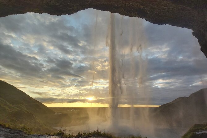 Private Day Tour: Explore Iceland’s South Coast & Glacier Hike - Dyrhólaey Viewpoint to Reynisfjara: Coast Views With Real-World Caution
