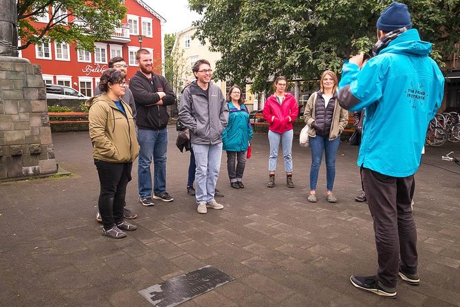 Private Folklore Walking Tour - Meet the Elves, Trolls & Ghosts of Iceland - Meeting Point and timing: Ingólfstorg to Hallgrímstorg in 90 minutes