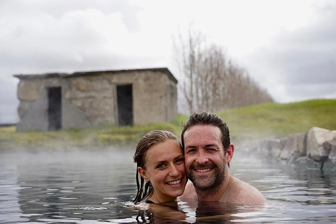 Private Golden Circle, Sky Lagoon and Friðheimar Greenhouse Lunch - Weather reality: how to keep the day working even when Iceland shifts