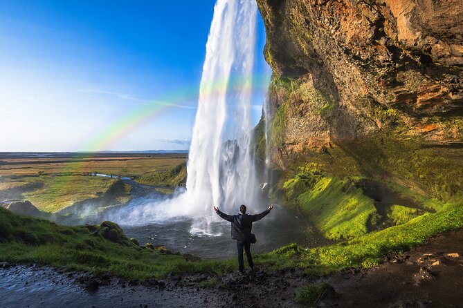 Private Golden Circle Tour (1-7pax) - Price and value: $1,550 for up to 7 people